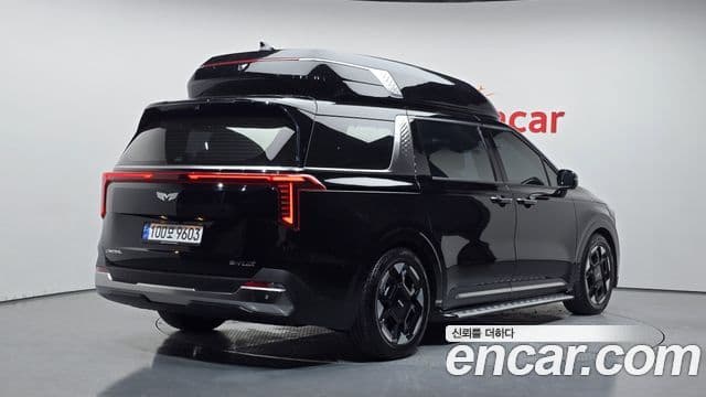 Kia Carnival 2024 — ფოტო 3/20