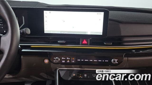 Kia Carnival 2024 — ფოტო 15/20