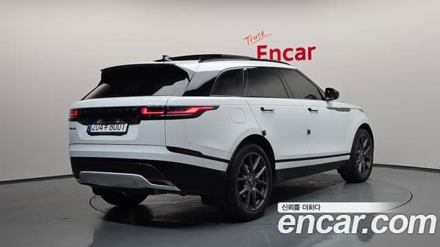 Land Rover Range Rover Velar 2024 — Фото 1/20
