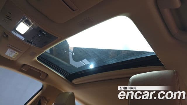 Lexus ES300h 2023 — Photo 11/20