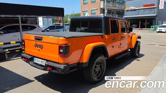 Jeep Gladiator 2025 — Şəkil 9/30