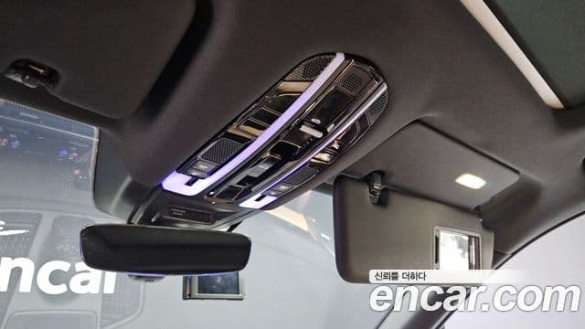 Porsche Cayenne 2019 — Photo 29/34