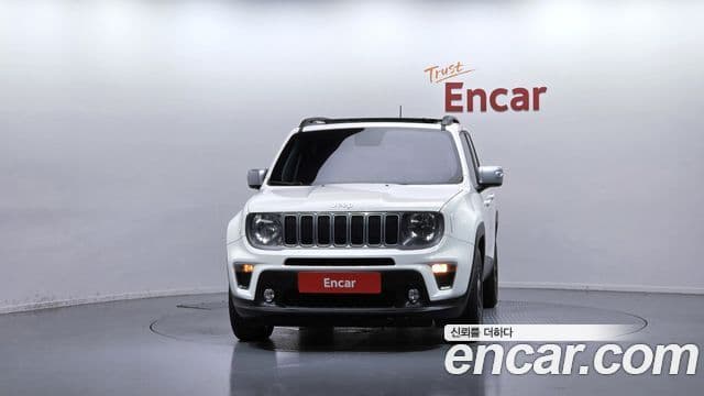 Jeep Renegade 2022 — ფოტო 5/20