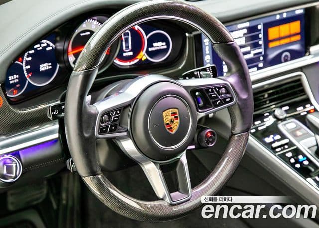 Porsche Panamera 2020 — Photo 20/20