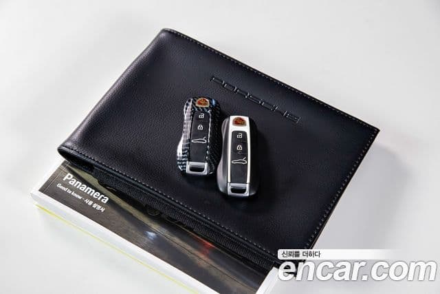Porsche Panamera 2020 — Photo 16/20