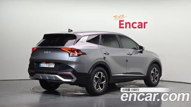Kia Sportage 2024 — ფოტო 13/31