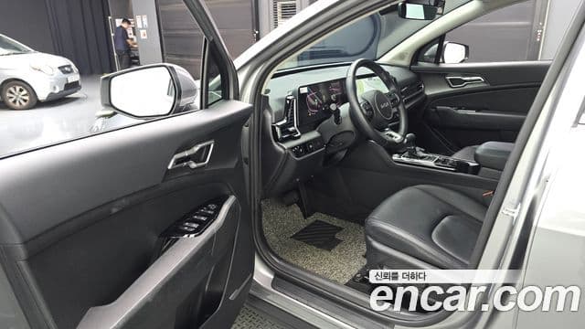 Kia Sportage 2024 — ფოტო 25/31