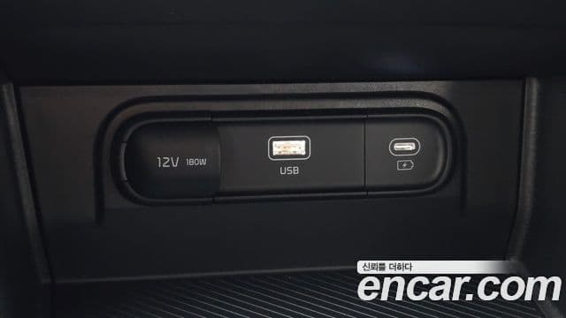 Kia Sportage 2024 — ფოტო 29/31