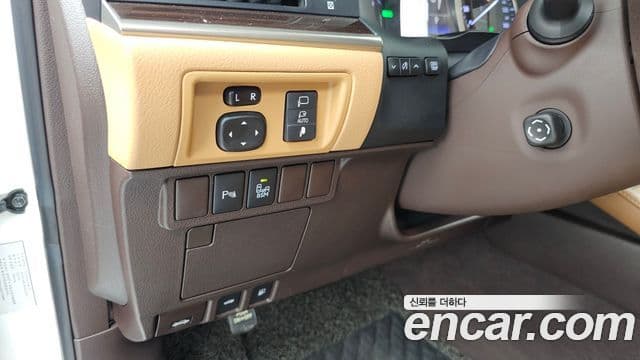 Lexus ES300h 2018 — Şəkil 20/20