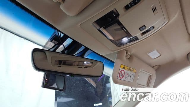 Lexus ES300h 2018 — Şəkil 17/20