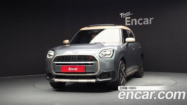 Mini Cooper S Countryman 2025 — Фото 2/20