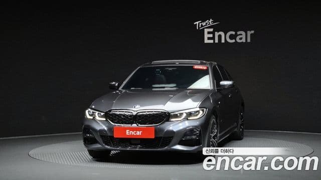 BMW 3 Series 2020 — ფოტო 1/34
