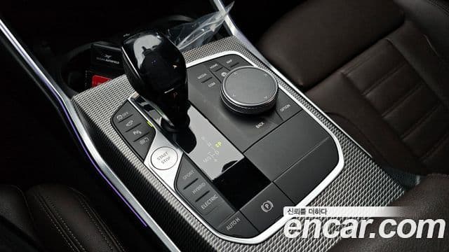 BMW 3 Series 2020 — ფოტო 18/34