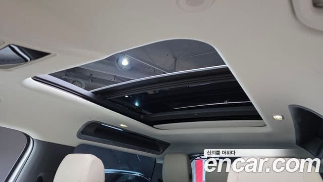 Land Rover Defender 2022 — Photo 14/20