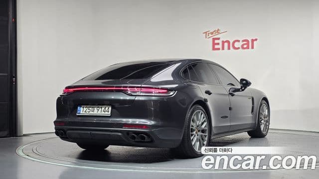 Porsche Panamera 2022 — Şəkil 6/35