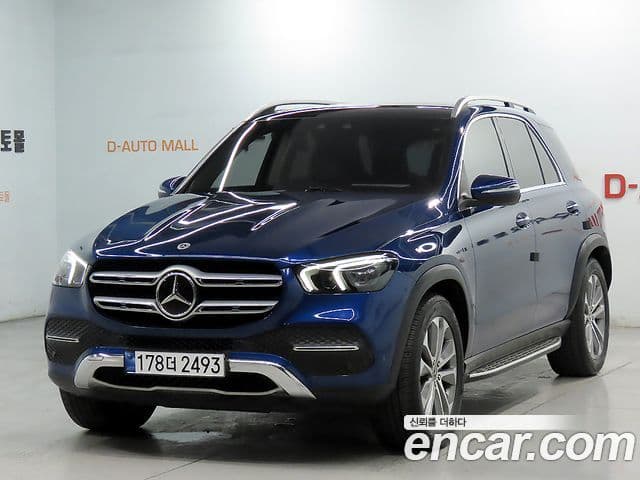 Mercedes-Benz GLE-Class 2021 — Фото 9/20