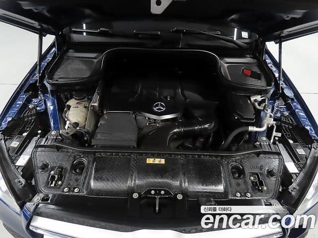 Mercedes-Benz GLE-Class 2021 — Фото 5/20