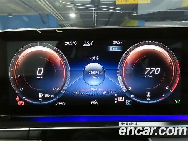 Mercedes-Benz GLE-Class 2021 — Фото 6/20