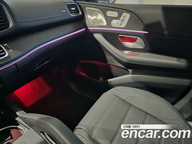 Mercedes-Benz GLE-Class 2023 — Photo 4/20
