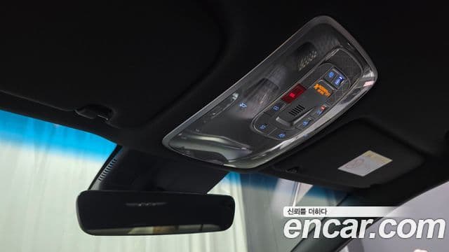Genesis G80 2023 — Şəkil 23/35