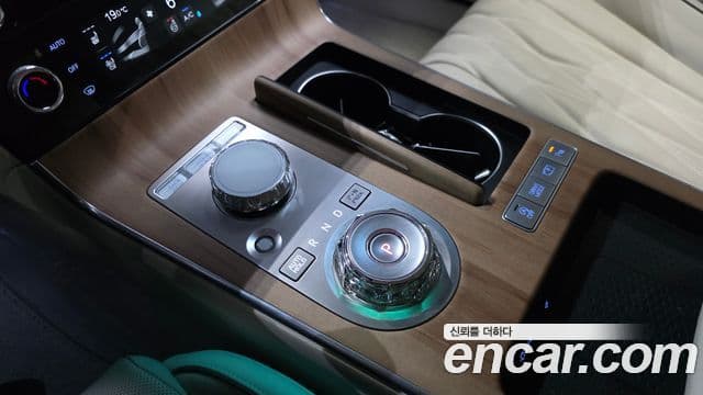 Genesis G80 2024 — Photo 30/32