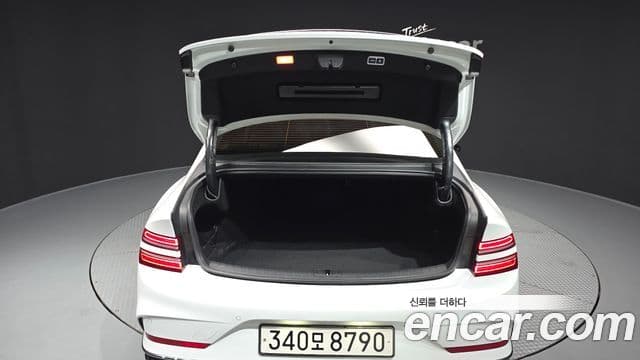Genesis G80 2024 — Photo 26/32