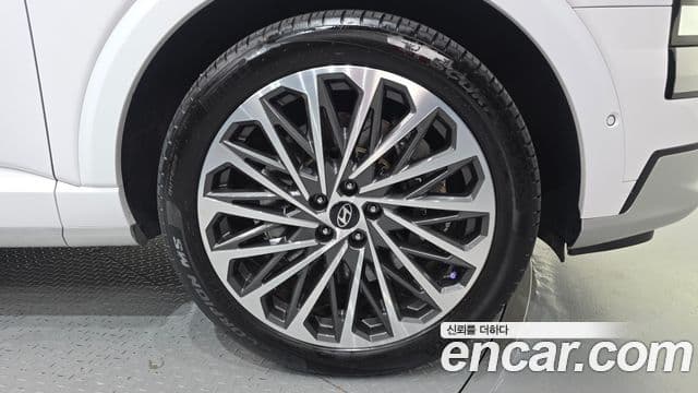 Hyundai Palisade 2025 — Şəkil 24/39