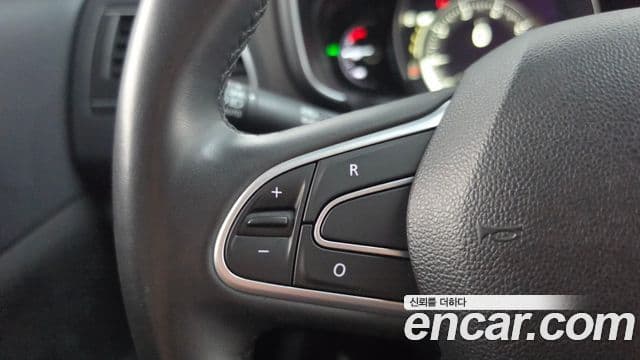 Renault Samsung QM6 2023 — ფოტო 32/34