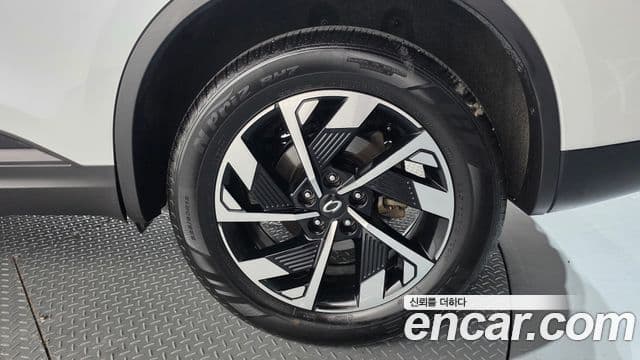 Renault Samsung QM6 2023 — ფოტო 20/34