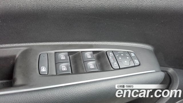 Renault Samsung QM6 2023 — ფოტო 31/34