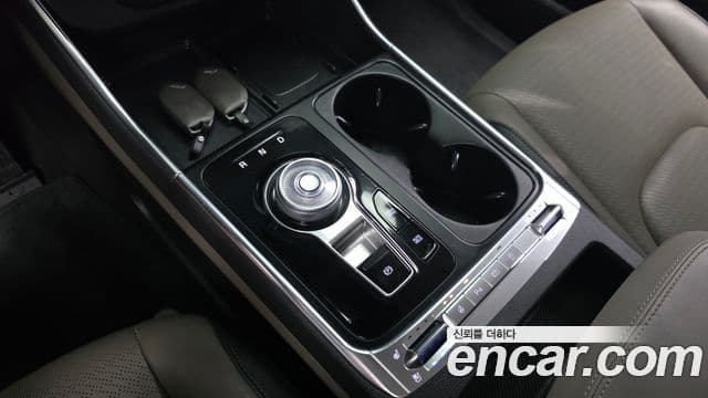 Kia Carnival 2024 — Фото 9/20