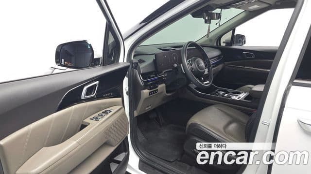 Kia Carnival 2024 — Фото 10/20