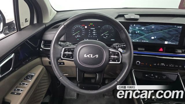 Kia Carnival 2024 — Фото 13/20