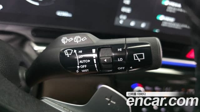Kia Carnival 2024 — Фото 17/20