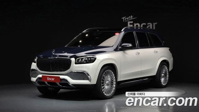 Mercedes-Benz GLS-Class 2022 — Photo 15/20