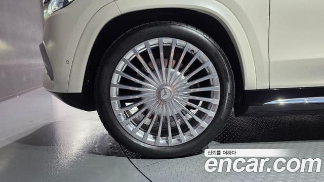 Mercedes-Benz GLS-Class 2022 — Photo 1/20