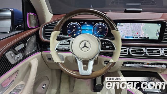 Mercedes-Benz GLS-Class 2022 — Photo 5/20