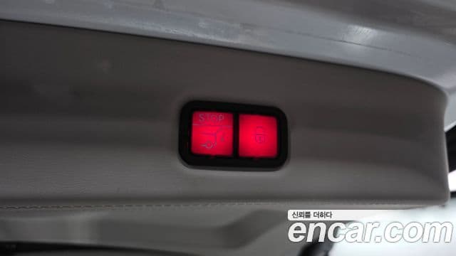 Mercedes-Benz GLS-Class 2022 — Photo 4/20
