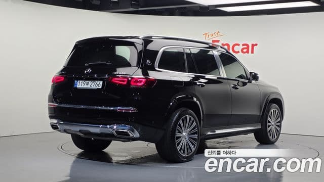 Mercedes-Benz GLS-Class 2023 — Photo 11/20
