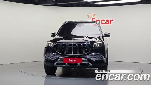 Mercedes-Benz GLS-Class 2023 — Photo 16/20