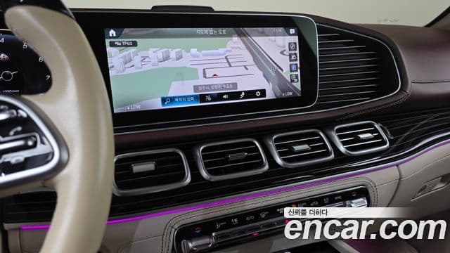 Mercedes-Benz GLS-Class 2023 — Photo 20/20