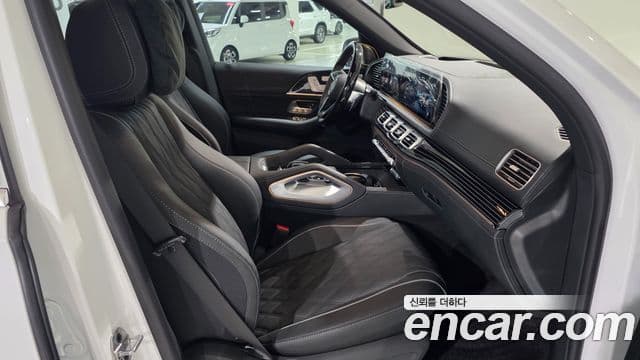 Mercedes-Benz GLS-Class 2026 — ფოტო 7/20