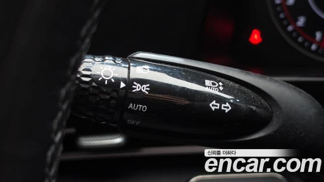 Hyundai The New Avante Hybrid 2020 — Photo 18/20
