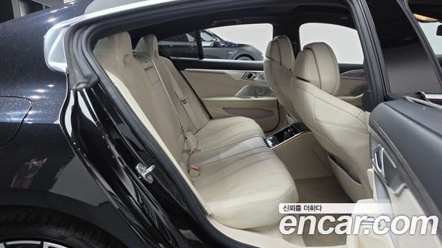 BMW 8 Series 2022 — Photo 7/39
