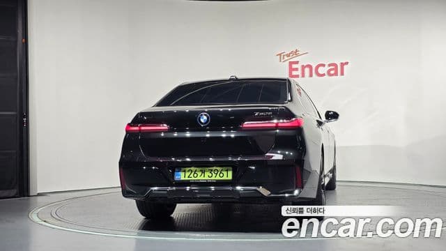 BMW 7 Series 2026 — Photo 30/40