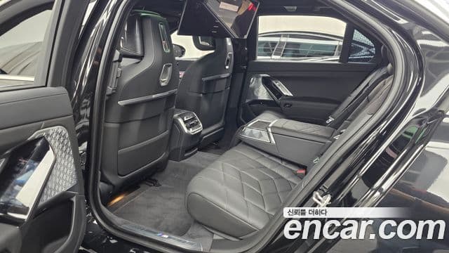 BMW 7 Series 2026 — Photo 33/40