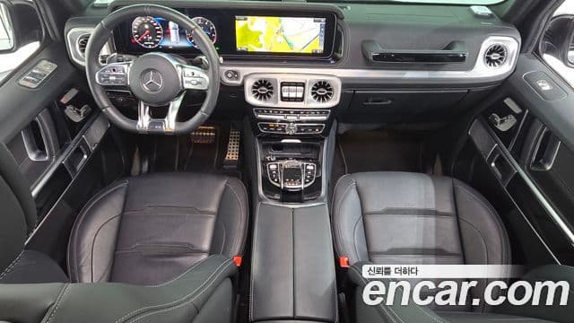 Mercedes-Benz G-Class 2021 — Photo 11/32