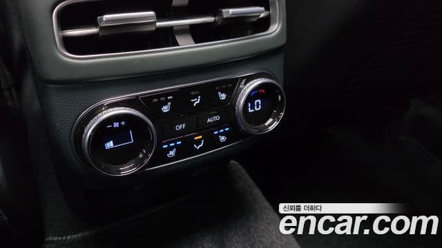 Genesis GV70 2022 — ფოტო 4/36