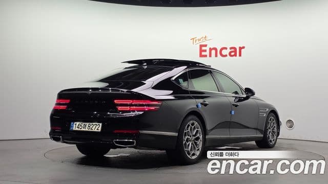 Genesis G80 2021 — Şəkil 25/33