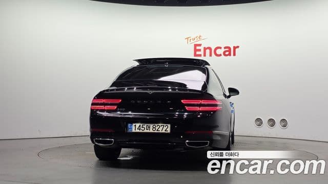Genesis G80 2021 — Şəkil 13/33